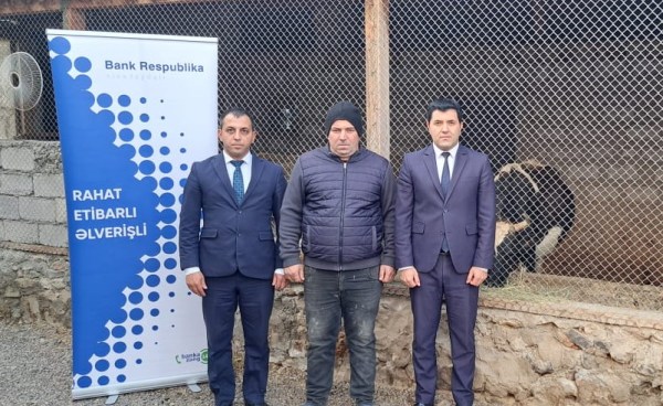 bank-respublika-ozunumesgulluq-proqrami-cercivesinde-naxcivanda-azteminatli-aileleri-sevindirdi